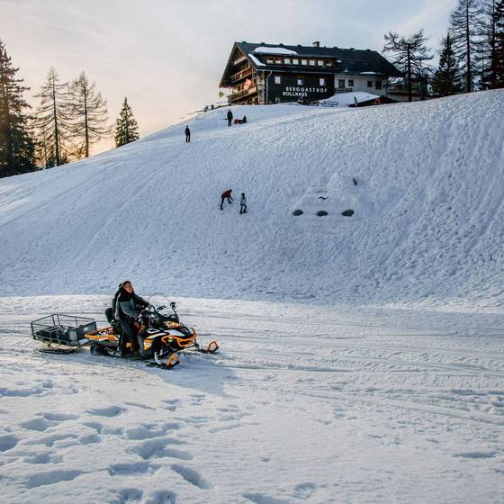 Skidoo., Hollhaus auf der Tauplitz (Foto: needful.at)